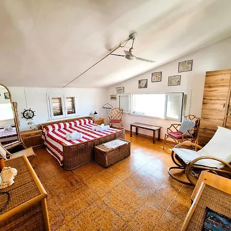 Il Timone Villa Fontane Bianche